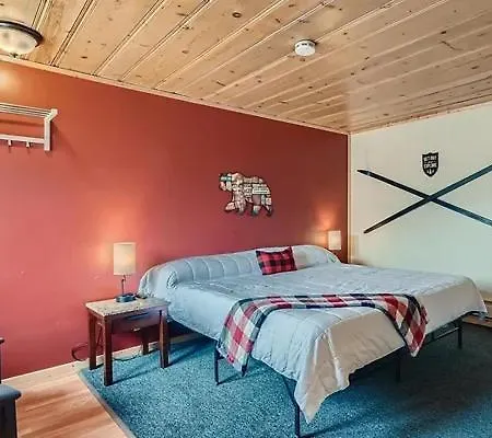 Lift Landing Hotel